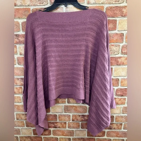 Lululemon Forward Flow Cape - Picture 2 of 5